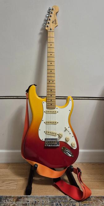 Fender Player Plus Stratocaster Tequila Sunrise