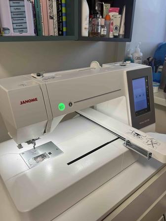 Вышивальная машина Janome Memory Craft 550E