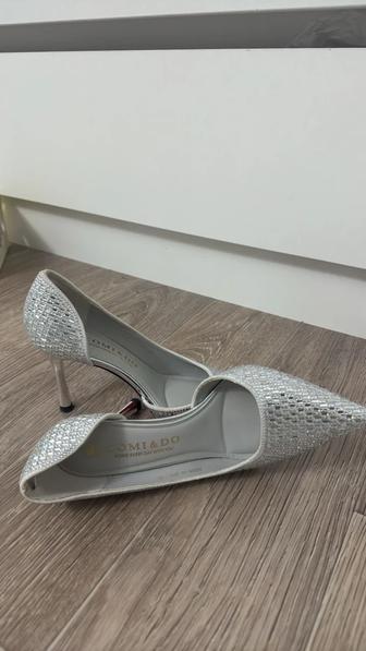 Новые туфли