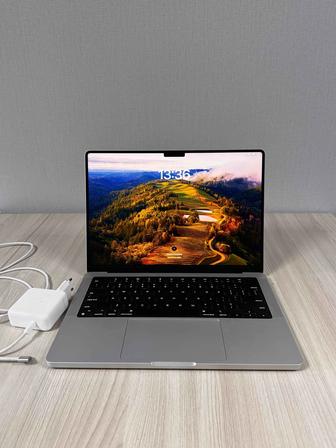 MacBook Pro 14 M4 24/1tb
