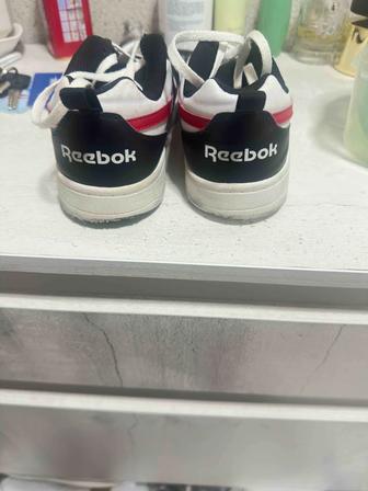 Кроссовки детские