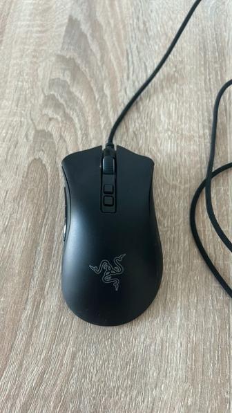 Продам игровую мышь. Razer Deathadder 2