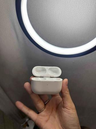 кейс от наушников airpods pro