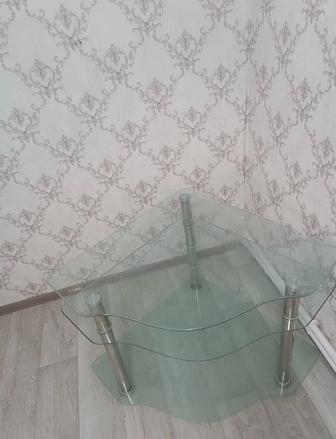 Продам столик для телевизора