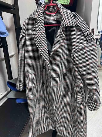 Продам пальто до -15 . В отличном состоянии рр42-44