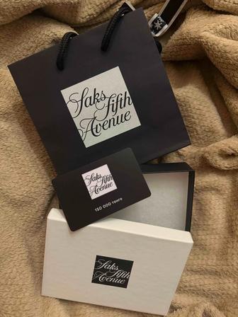 Подарочная карта Saks