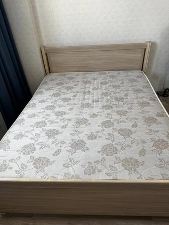 Продам кровать 160х200