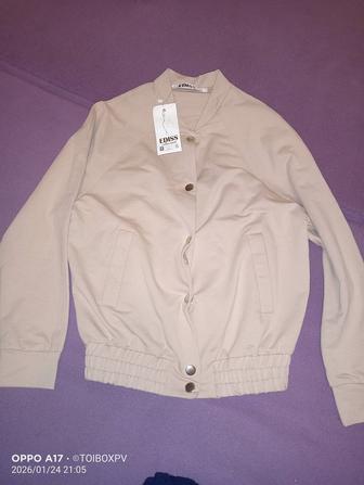 Новый костюм на девочку