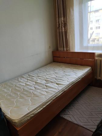 Продам кровать спальный