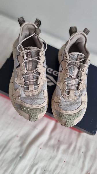 Кроссовки Reebok Vibram, размер 35 (GX8319)
