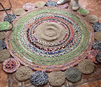 Коврик ручной работы