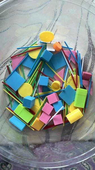 Счётные палочки и фигурки