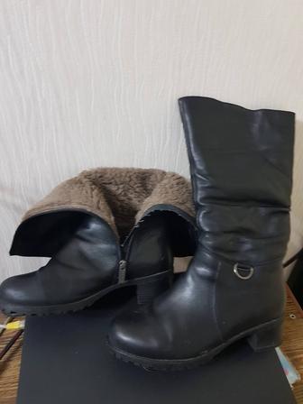 Продам сапоги