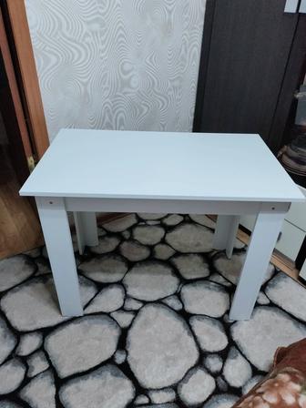 Продам новый кухонный стол