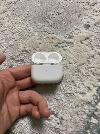 Кейс от AirPods 3