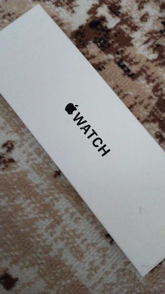 Продам новые часы Apple watch se 2 40 mm