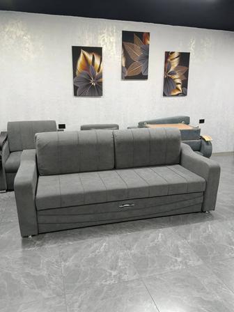 Акция!!! Продам шикарный диван 3хмесный