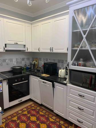 Срочно продам кухонный гарнитур