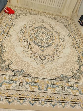 Продаю ковер 3 на 4