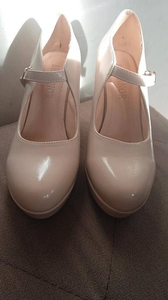 Продам туфли