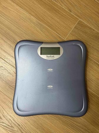 Продам напольные весы фирмы Tefal