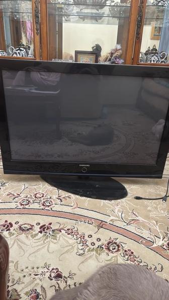 Продаю телевизор Samsung Plasma 42 рабочий

 Модель Samsung PS42A4
