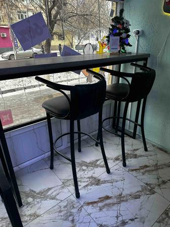Барные стулья