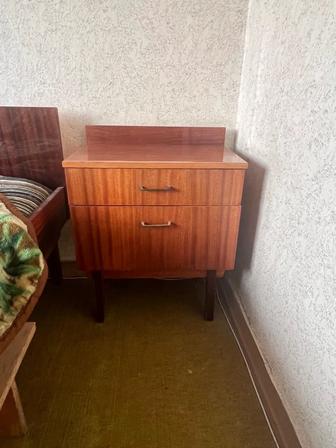 Тумбы прикроватные
