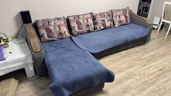 Отдам диван,самовывоз