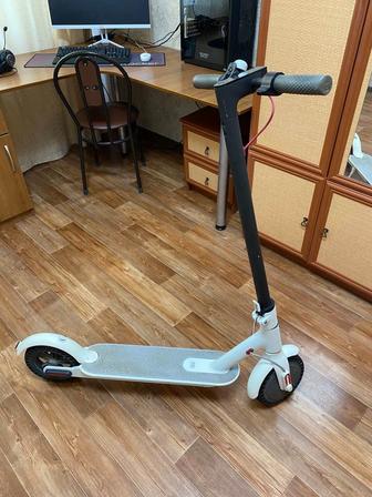 Самокат Xiaomi Mijia Electric Scooter M365 Белый