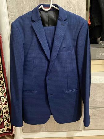 Мужской костюм