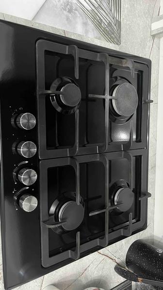 Продам газовую варочную панель Midea (4 конфорки, автоподжиг)