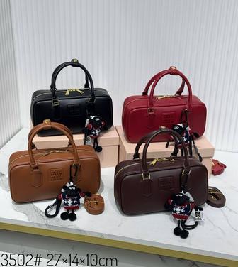 Сумка Miu Miu в фирменной подарочной коробке