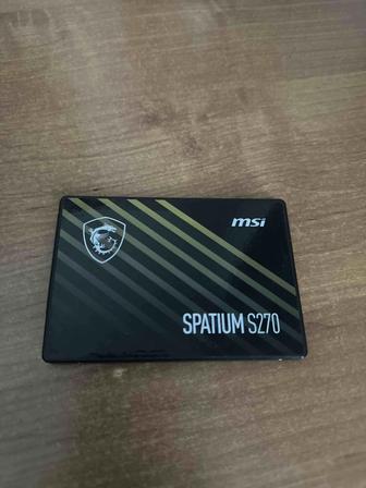 SSD накопитель