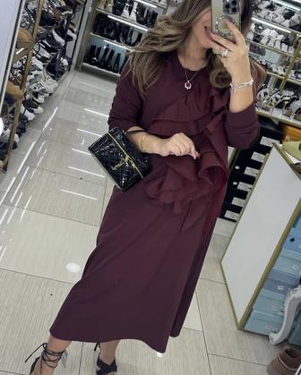 Женские платья