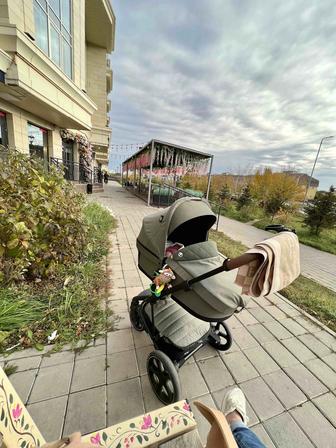 Коляска Easywalker Harvey Premium Коляска 2 в 1