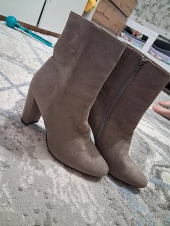 Продам сапоги