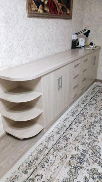 Большой шкаф-комод в гостиную. Новый. Ясень