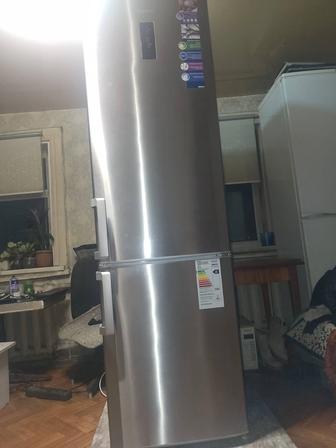 Продам холодильник