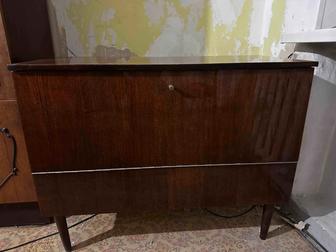 Отдам даром тумбу