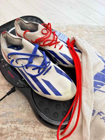 Бутсы adidas в хорошем состоянии