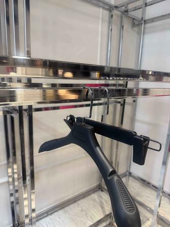 Продам вешалки плечики