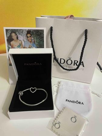 Серебрянный браслет от Pandora