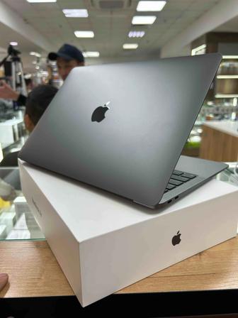 MacBook Air 13 M1