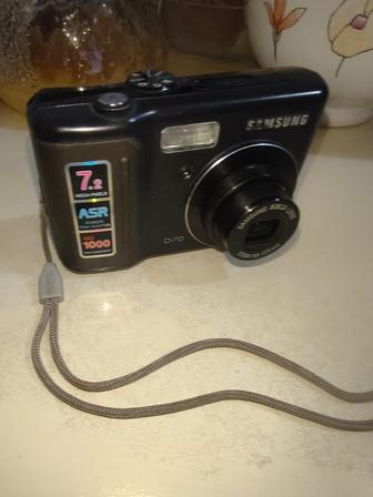 Цифровая мыльница Samsung