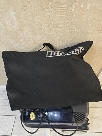 Пылесос и холодильник