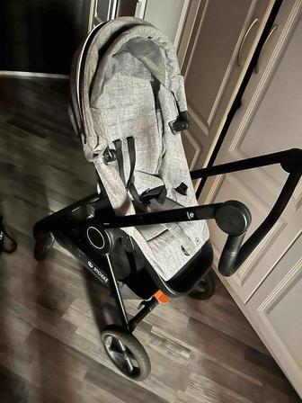 Продам коляску Стокке Бит