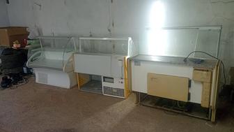 Продам холодильные витрины