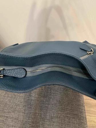 Продам кожаную сумку