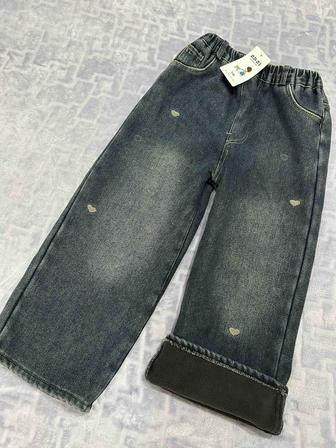 Продам новые, утепленные джинсы